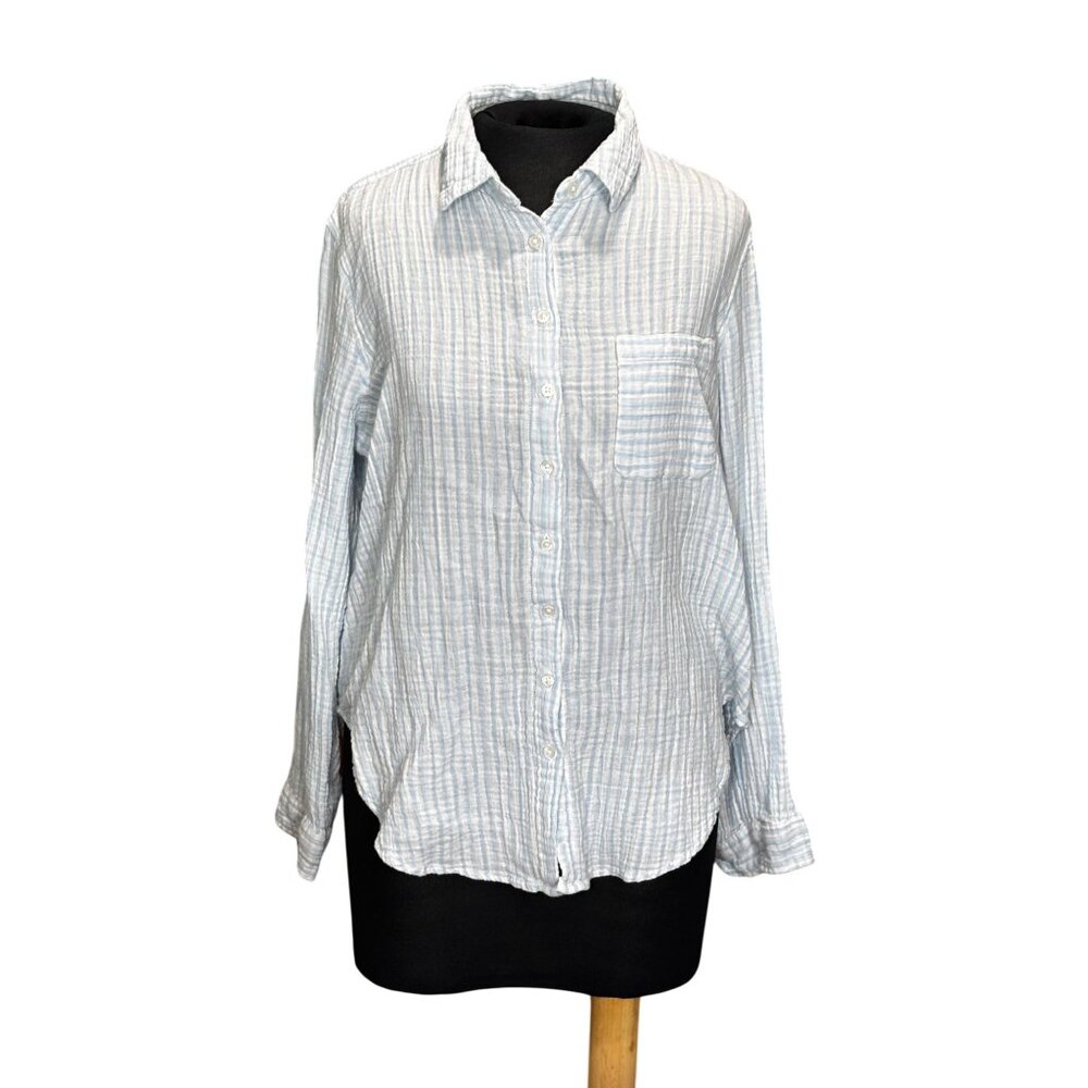 Time & Tru Womens Medium Button-Up Striped Shirt Blue & White Cotton Blend
